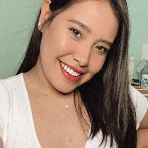 Meet your Posher, Karen alejandra